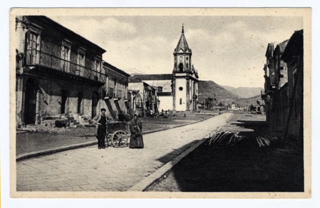 FFC038619 TRECASTAGNI UNA VEDUTA DI UNA VIA